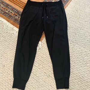 Athleta Tie Waist Joggers - 6 Petite